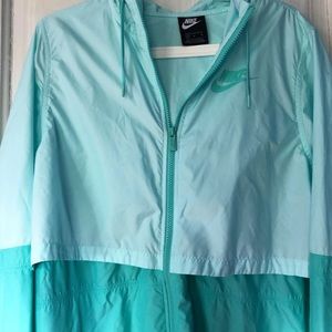 Nike Windbreaker